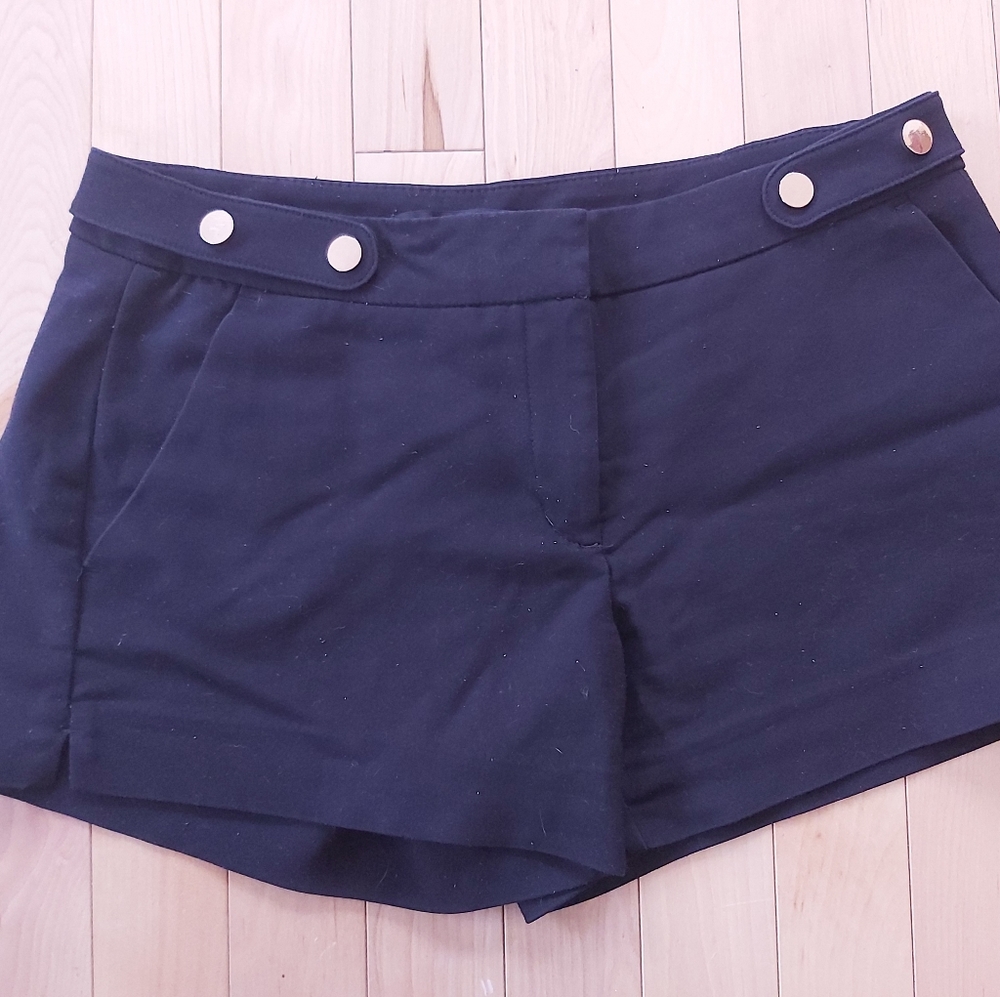 Dynamite mid rise black shorts